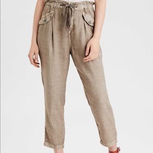 AE Highest Waist Linen Tapered Pant